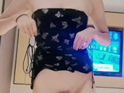 美女嫩模酒店同土豪淫亂啪啪自拍